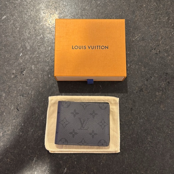 Louis Vuitton Slender Wallet 100% Authentic - Picture 7 of 17
